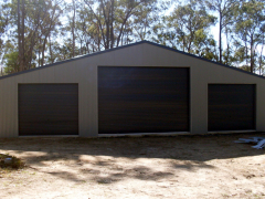 3-door garage